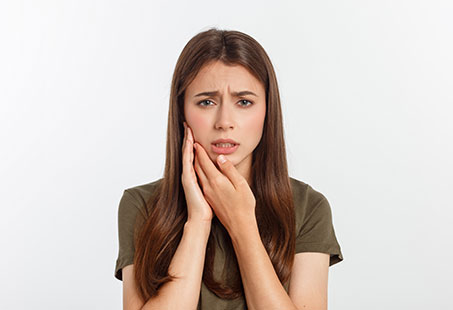 sensitive teeth after crown placement